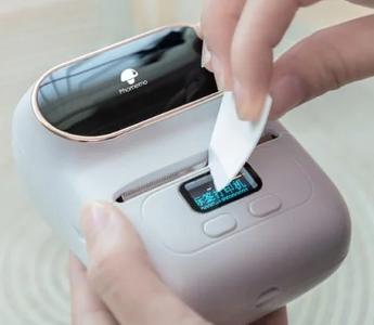 With the M110 portable label printer, you can create high-end jewelry tags